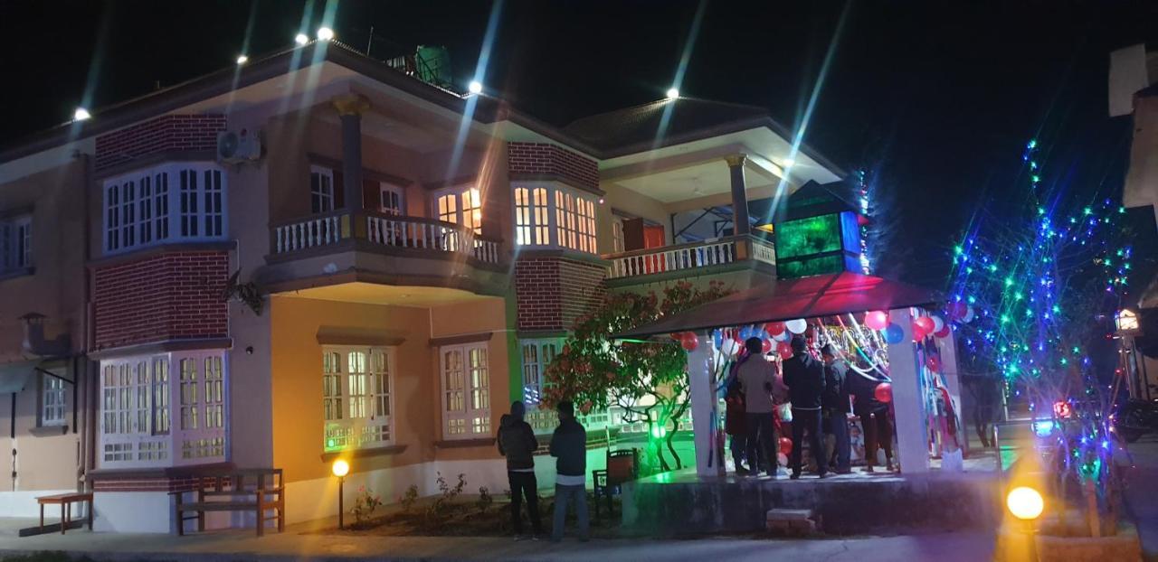 בירטנגר London House Resort מראה חיצוני תמונה